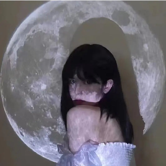 Ins Moon Projection Lamp Background Projector